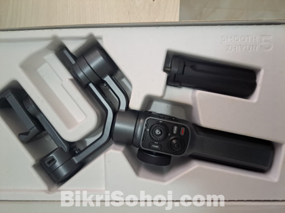 Zhiyun SMOOTH 5 Smartphone Gimbal